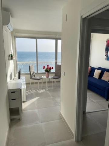 Precioso Apartamento A Estrenar En Primera Linea De Playa Benidorm Buitenkant foto